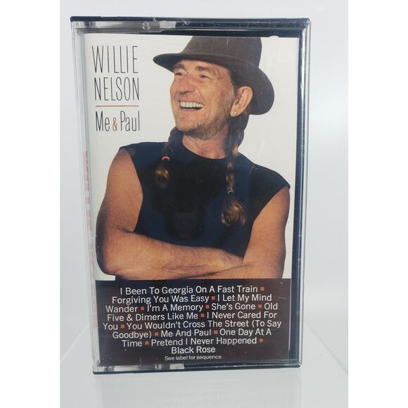 A Collection Of Five Willie Nelson Cassette Tapes - Picture 4 of 8